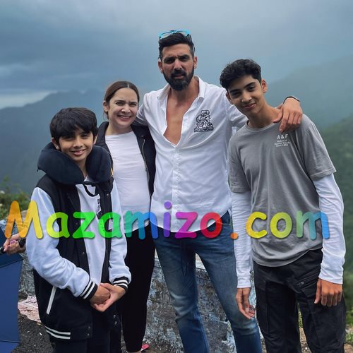 زايد خان واولاده