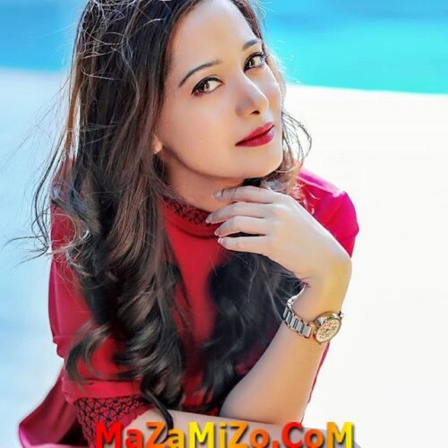 الجمال الهندي الممثلة بريتيكا راو