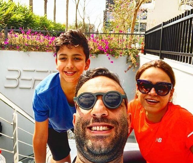احمد حسام ميدو وزوجته وأبنه