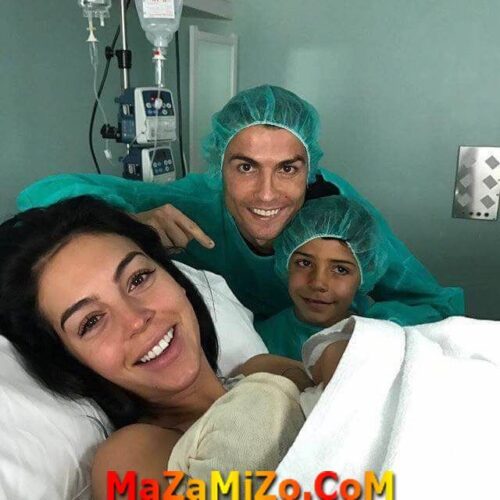 الأزياء جورجينا رودريغيز تنجب طفلها الثاني