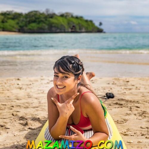 إليانا دي كروز على البحر