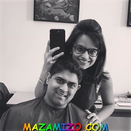 انيسا ناير وهيا تصفف شعر زوجها