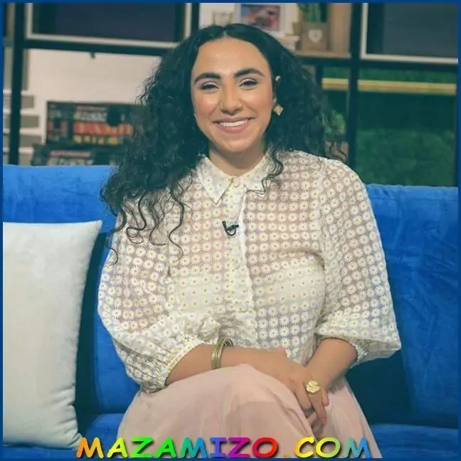 زينب غريب في إحدى المقابلات