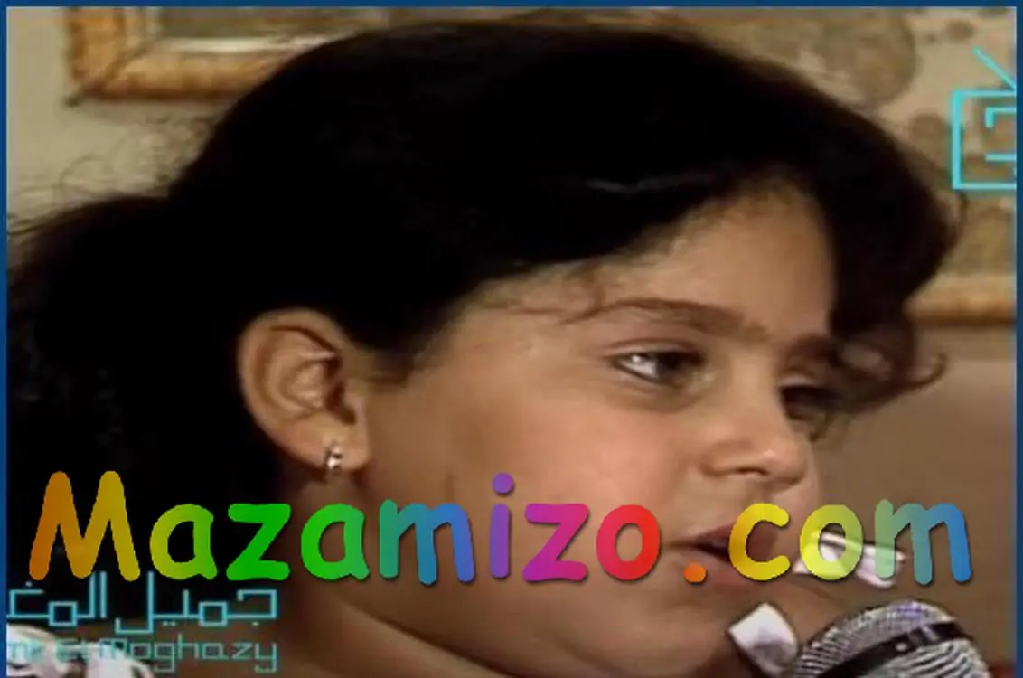 هند حسني هالة حبيبتي وهي طفلة هند حسني هالة حبيبتي وهي طفلة