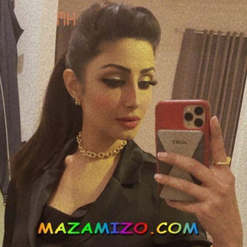 الممثلة منى حسين