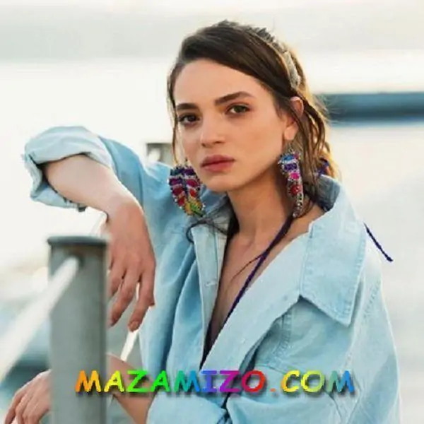 نجمة الدراما التركية شيفانور غول