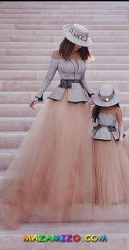 لون جديد الأم والبنت